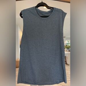 Men’s lululemon training sleeveless shirt
